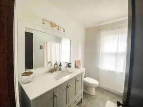 Cozy Craftsman - Sleeps 6 - Eureka IL - Image 3