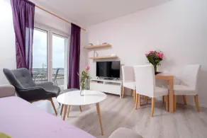 Violet Apartment •Central Hvar •Sea view & Parking - Image 4