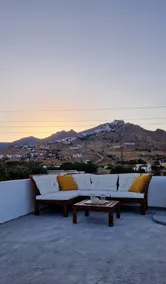 Cycladic little villa - Image 3