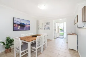 Ocean Blue Bungalow Easy Beach Stay in Busselton - Image 5