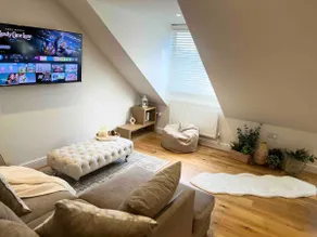 Newly refurbished Town Flat - Image 4