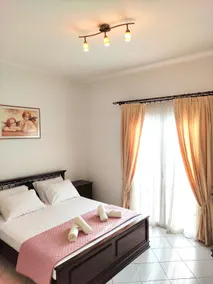 Anastasiou Home in central crossroad - Image 5