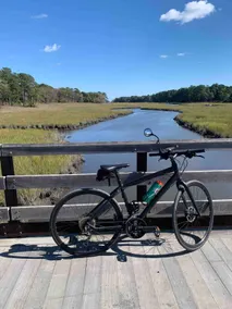 Walk to Outlets & Breweries, Restaurants and community pool - Image 2