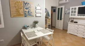 Erika's house 200 meters from the sea - Image 5