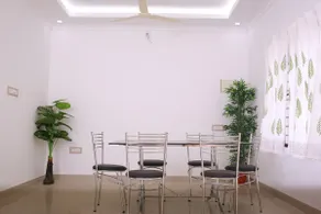 George's New Lush Green Village escape with A/C I - Image 4