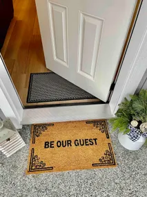 Adorable 1 Bedroom Suite- a skip to Galloping Goose - Image 2