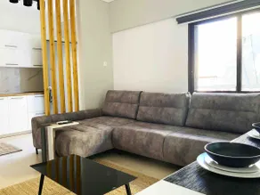 2 Bedroom Family Apartment with Free Parking - Image 4