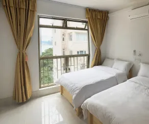 Spacious sea view house, 3 rooms, 2 bathrooms, 6 beds, 10 people, next to Tsim Sha Tsui subway station - Image 5