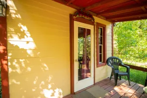 Restful Rustic Comfy Cabin. - Image 3