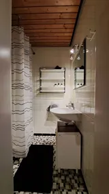 Small, cozy apartment with fireplace - Image 5