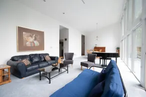 Spacious! Light & Lovely Chateau - Image 3