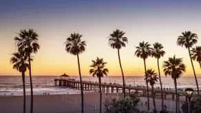 Modern Beach Condo - Walk to Sand & Pier + Parking - Image 5