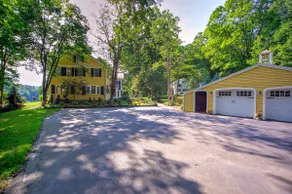 Historic Home on 17 acres of land. Go escape! - Image 3