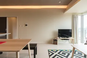 Accommodates up to 7 people!This is a 3LDK corner room on the top floor of a resort condominium with a view of the sea!”Ronbake Okinawa” - Image 5