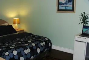 Excellent Location, Luxurious Apartment for Tourists and Bus. People - Image 3