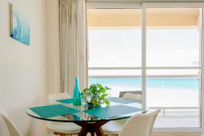 An apartment facing the sea and pool-hotel area - Image 3