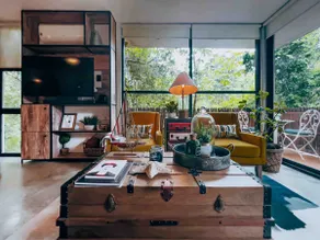 Stylish 2-bedroom unit with the pool - Image 5