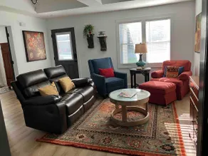 Carro-Bunga! (Carrollton Bungalow) - Image 4