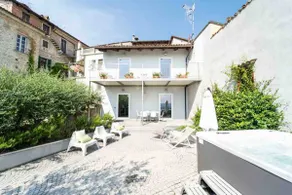 La Villa Holiday House - Image 3