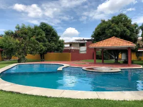 Beautiful House In Cuernavaca - Image 2