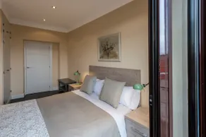 Boutique apartment in Ávila Cathedral - Image 4