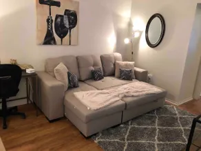 Beautiful Month to Month 1BD Apartment #5C - Image 4