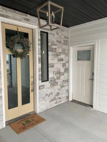 Beautiful new master suite with private entrance! - Image 2