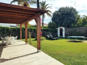 Spettacolare casa adatta alle famiglie con barbecue, terrazza e piscina | Vista sul mare | Vicino alla spiaggia | Adatta per il telelavoro | Ammette animali domestici - Image 2