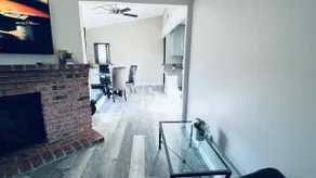 2/2 Duplex at I-80. Clean and comfortable. - Image 3
