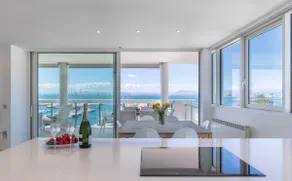 Milenial Immo | Luxurious apartment in the port of Roses - Image 3