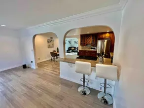 Woodland Hills 3 bedroom w/ pool and spa - Image 2