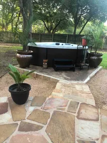 South Austin gem, kickback and enjoy! - Image 3