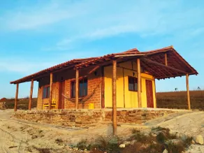 Chalé Girassol in Serra das Bicas - Carrancas - Image 3