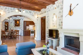 Villa Asigonia with Heated Pool & Whirlpool - Image 3