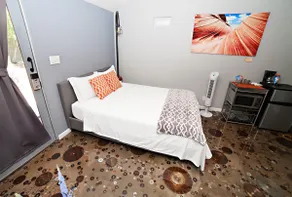 The Phoenix Pipe Dreams Suite -10 Min from Airport - Image 2