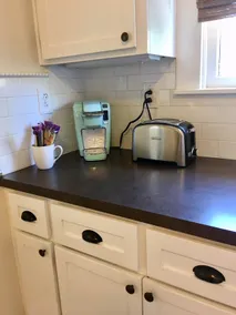 Pleasant Street Bungalow - Image 5