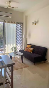 Fully equipped holiday home 8 mins from beach - Image 4
