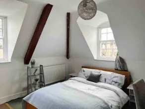 4 bed loft apartment near Longleat - Image 4