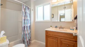 Downtown Beaverton Getaway - Image 4