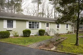 Private, pet-friendly, w/game room & new kitchen - Image 2