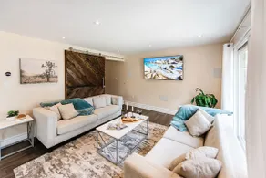 Beach House Oasis • Fastwifi • Firepit • LargeYard - Image 4