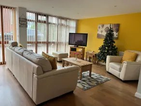 Lincoln Coach House | Parking | Peaceful Stay - Image 5
