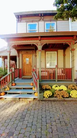 Lambertville Courtyard Suite - Image 3