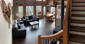 The Snowshoe House - 3 bed 2 bath cabin + hot tub - Image 5