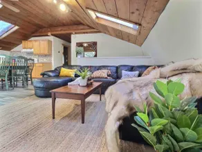 DancingBears- 8BR, 2 Hot Tubs, 2 Homes, Game Room, AC! - Image 4