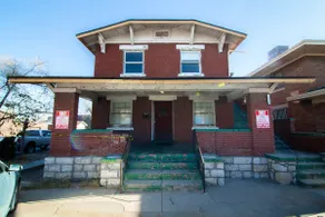Montana Bungalow 2 - Image 2