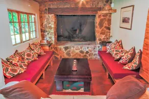 Skye High House & Cottage - Image 4