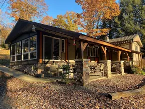 Lakeside MountainCabin/Ohiopyle, Hot Tub, FIrePit - Image 3