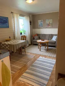Vågsfjorden's pearl - Image 4