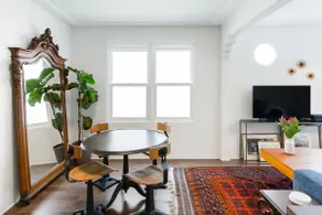 La Giardino, a Stylish Mediterranean Bungalow - Image 3
